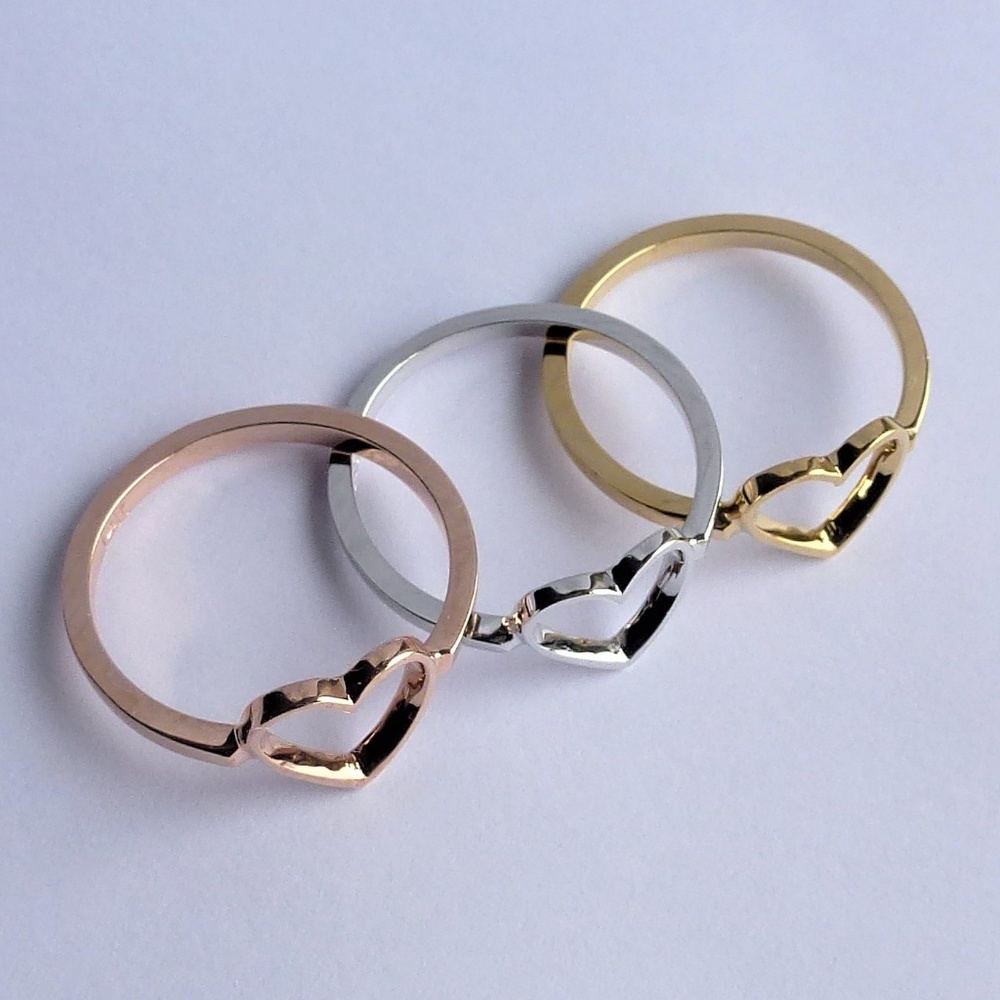 Heart Shape 14 K Solid Gold Ring - image 3